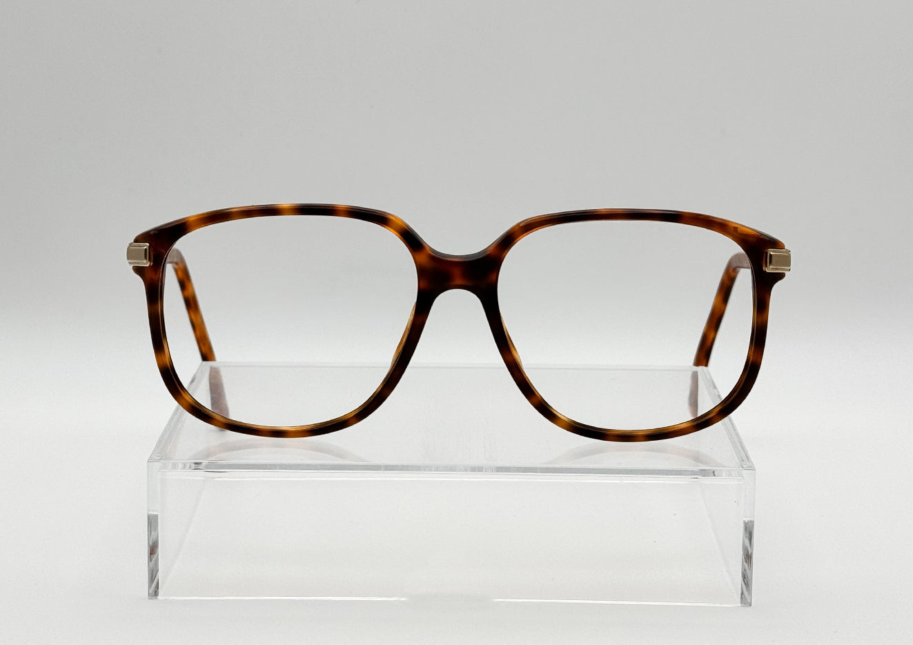 Luxottica