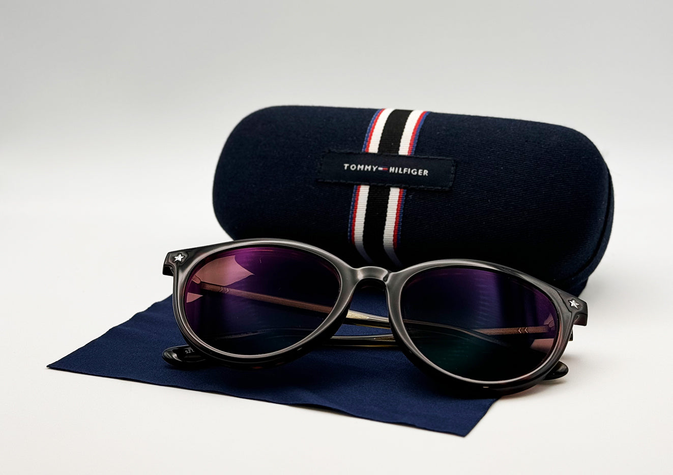 Tommy Hilfiger